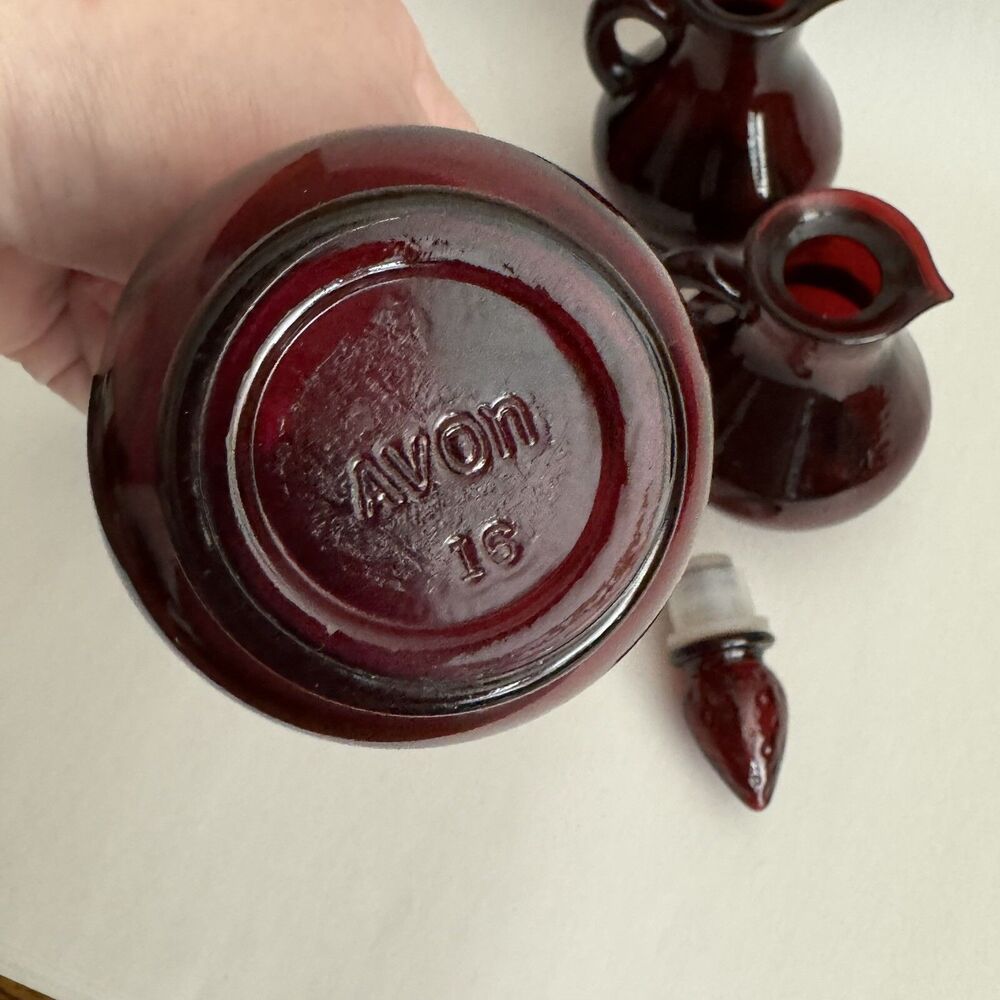 LOT Avon Cruets‎ Ruby Red Glass Shot Goblet Decanter Stopper - Picture 7 of 11